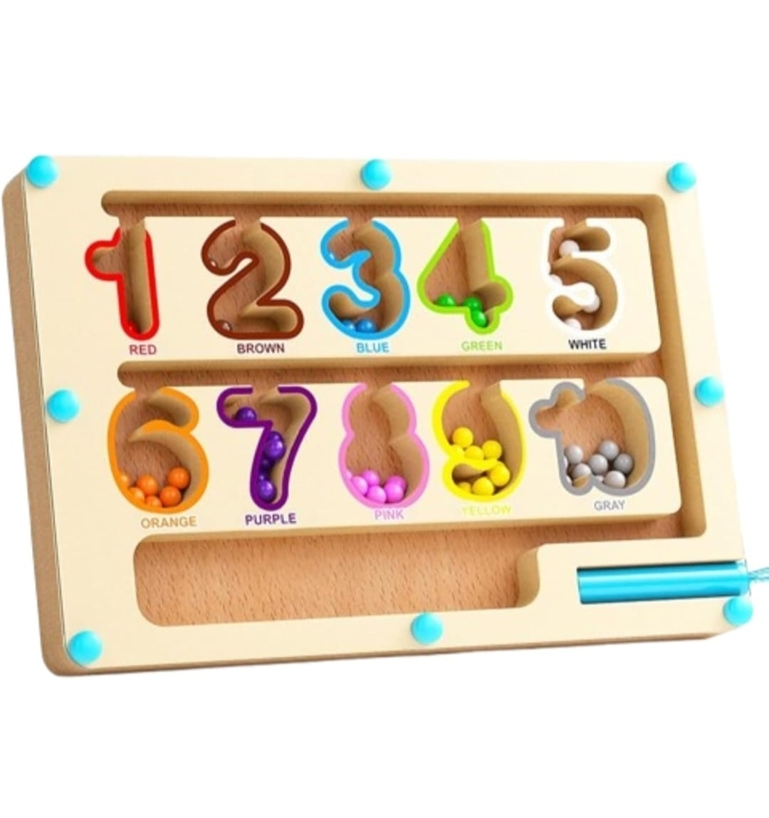 WOODEN MAGNETIC COLOUR AND NUMBER MAZE GAME