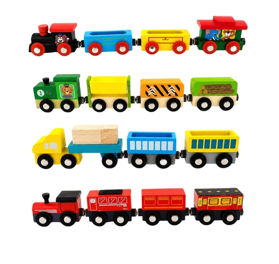 WOODEN MAGNETIC TRAIN SET -RANDOM DESIGN 